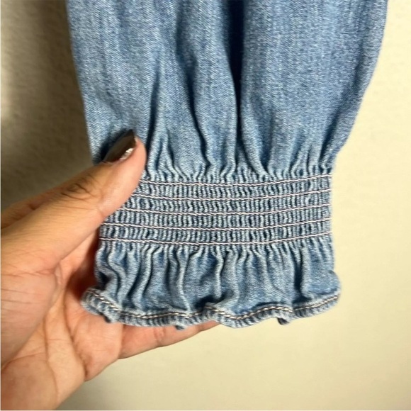 Veronica Beard Dalton Puff Sleeve Button Down Shirt - Picture 8 of 9